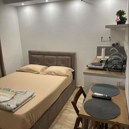 Dimitris Center Apartment Thessaloniki Exterior photo